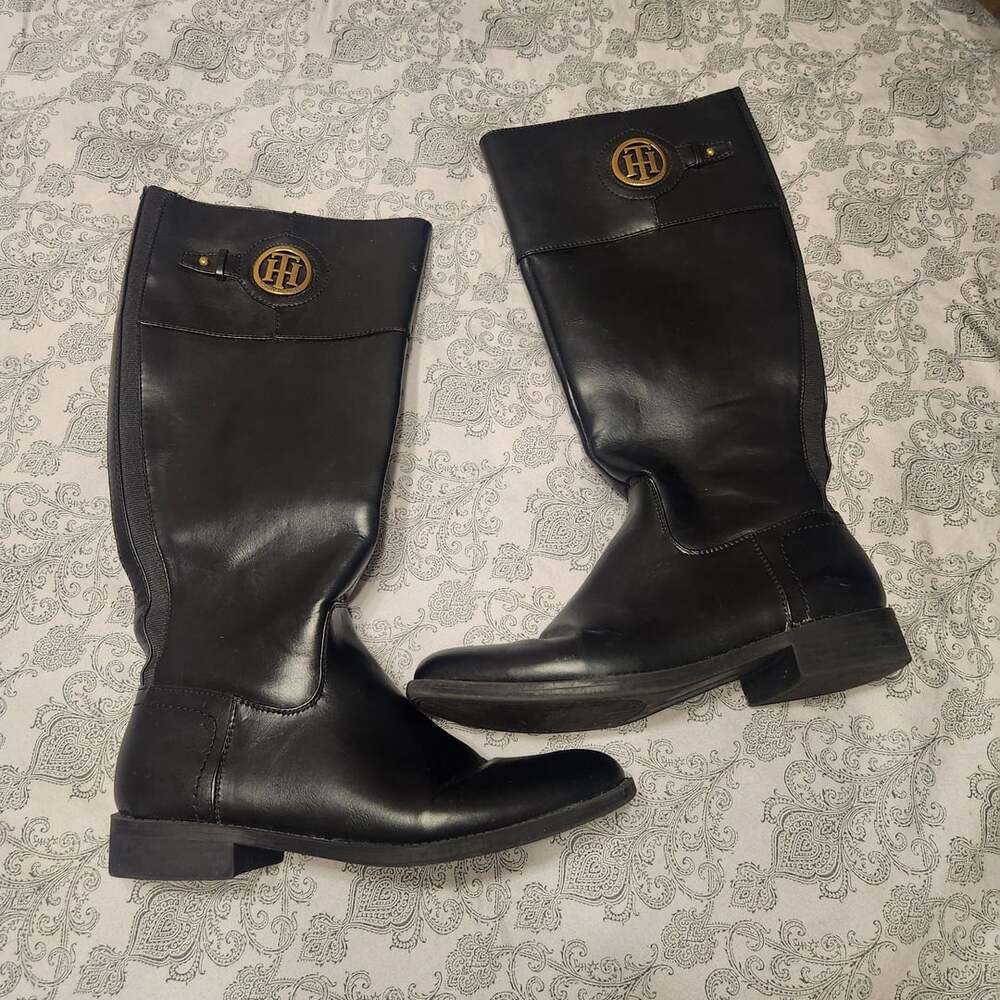 Tommy Hilfiger Women's Black Faux Leather Equestrian Riding Boots